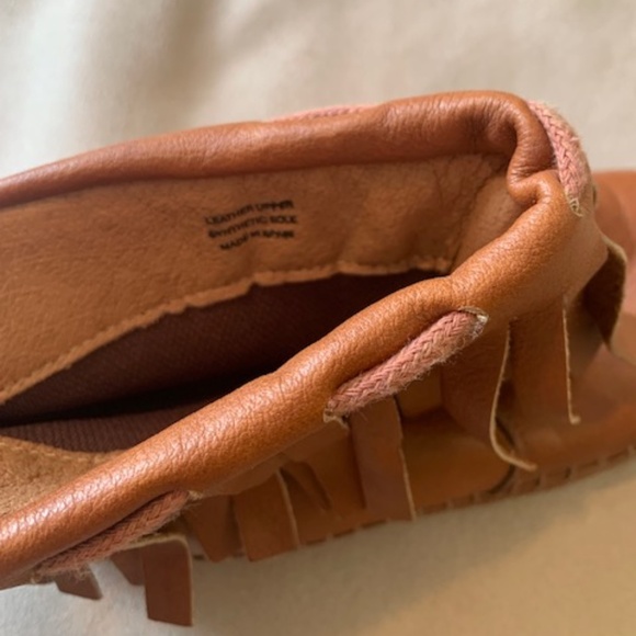 Leather Moccasin Booties - Steve Madden size 7 - Picture 7 of 7